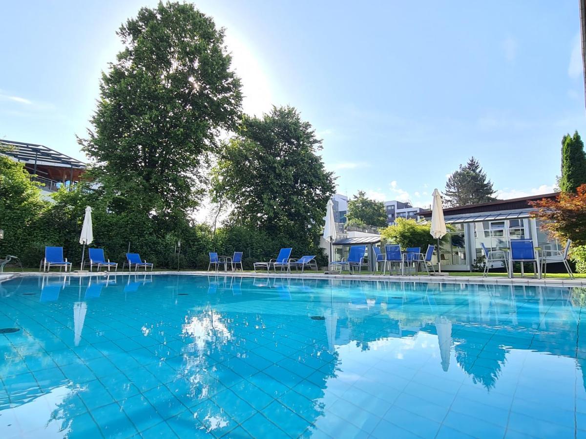 Thermenhotel Tannenhof - Ihr Wohlfuehl-Hotel บาดฟึสซิง ภายนอก รูปภาพ