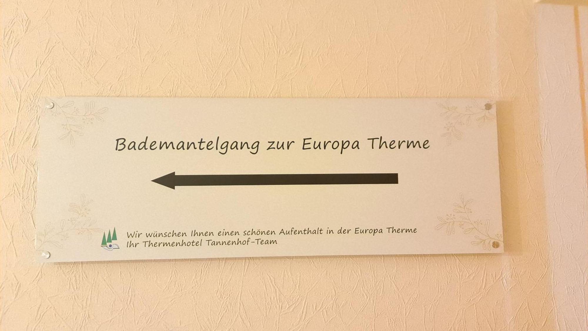 Thermenhotel Tannenhof - Ihr Wohlfuehl-Hotel บาดฟึสซิง ภายนอก รูปภาพ